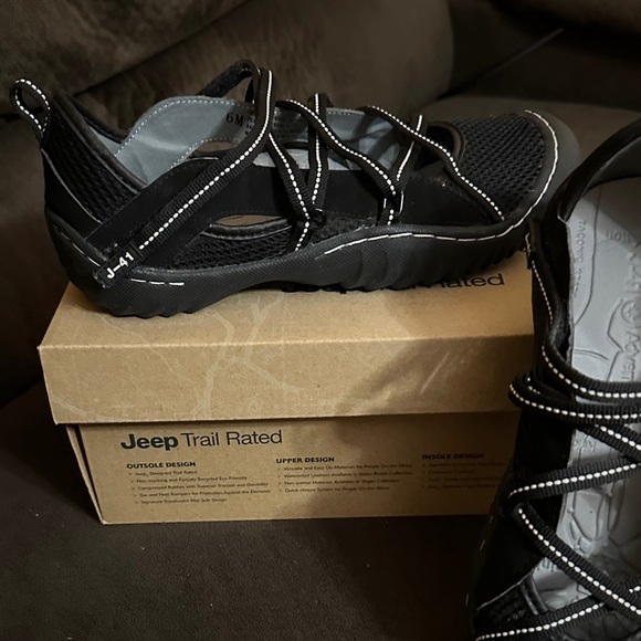 Jeep Trail Rated J-41 Adventure On Black Sport Sandals Women’s Size 6 - Picture 2 of 5